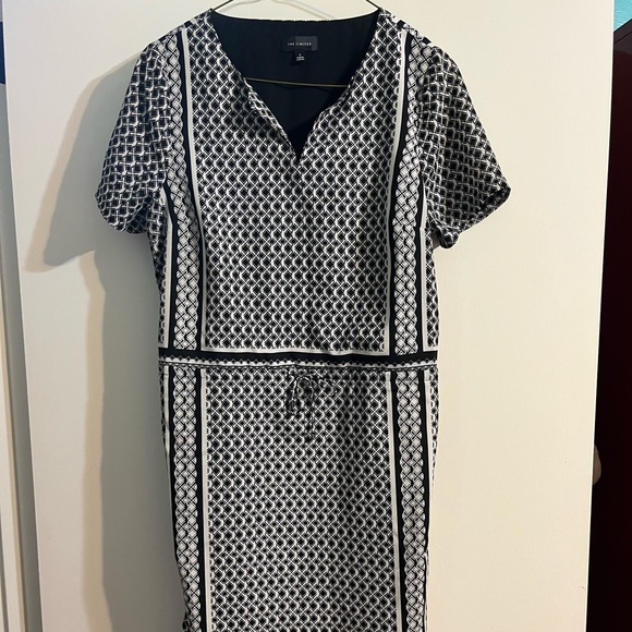 Dress from The Limited in black/white print. Size small. Excellent condition. - Picture 2 of 7